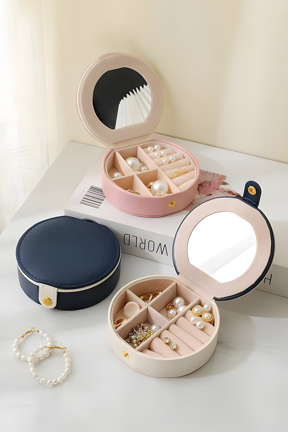 Light Pink Jewelry Organizer Cases With Mirror