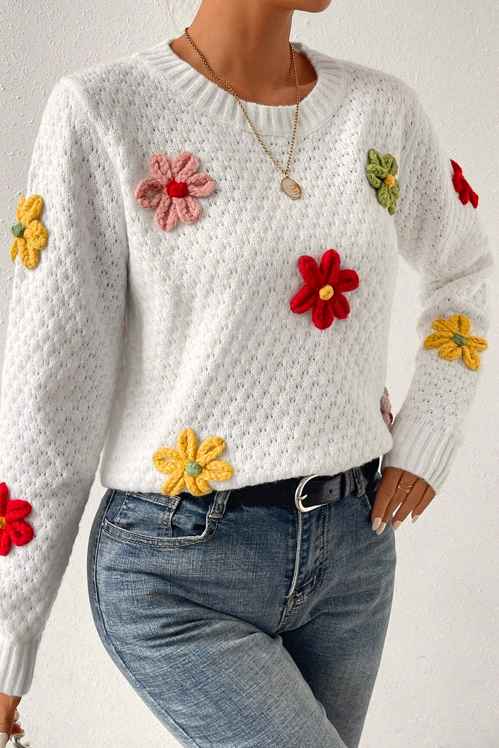 White Textured Knit 60s Vintage Flower Applique Sweater