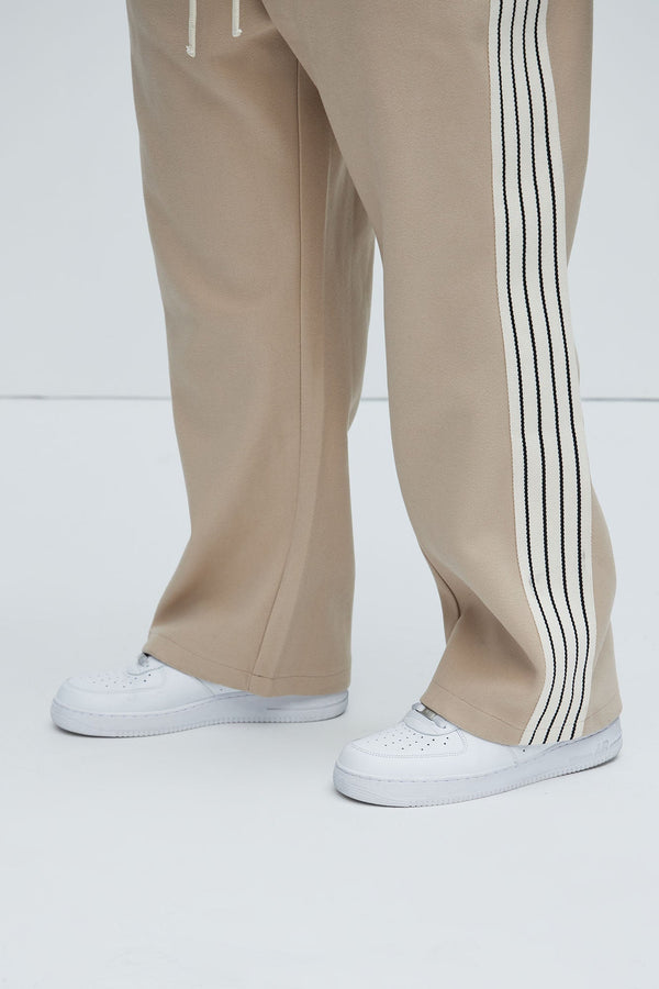 Tyson Resort Sweatpants - Tan