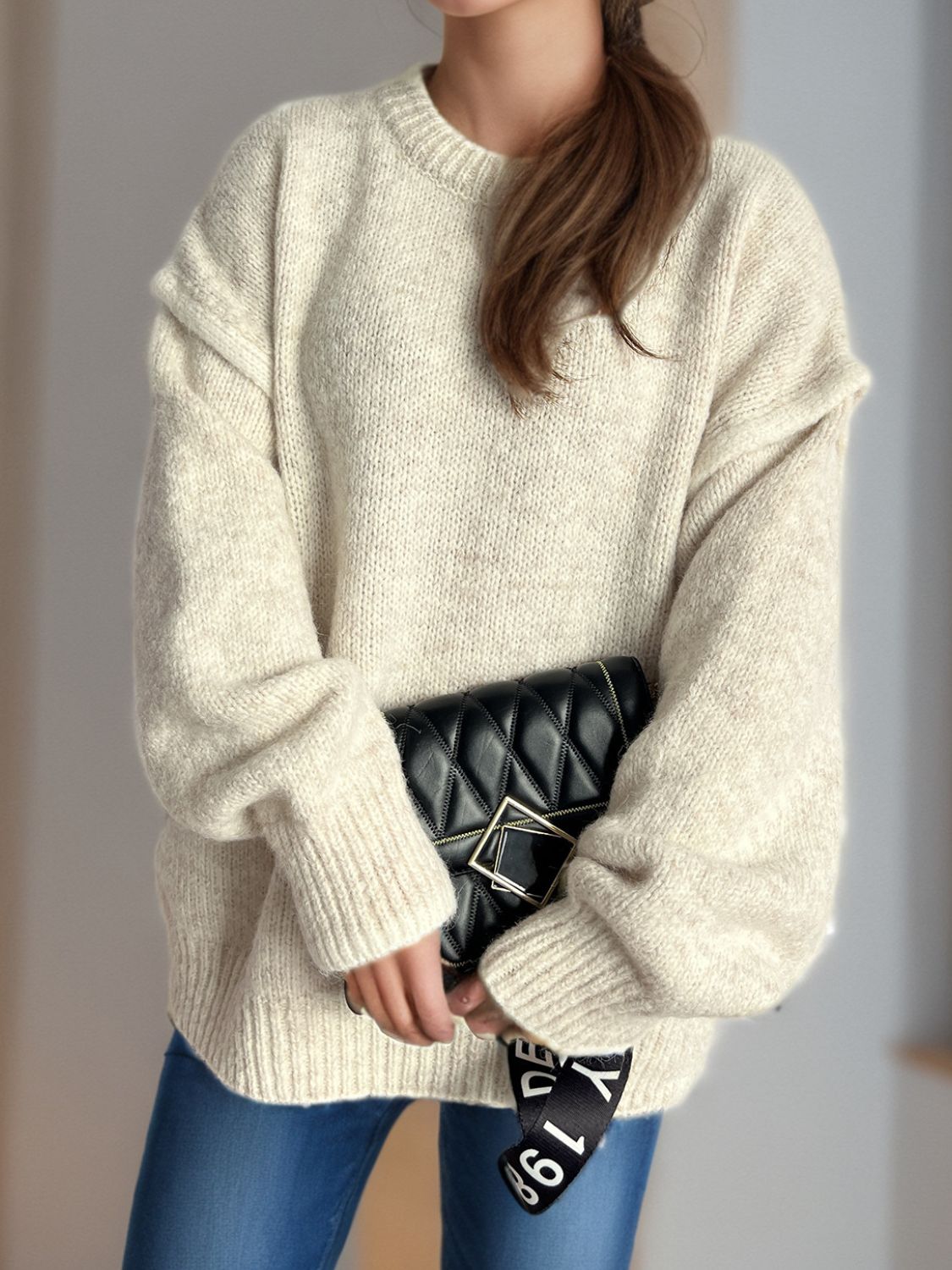 Contrast Trim Round Neck Dropped Shoulder Sweater