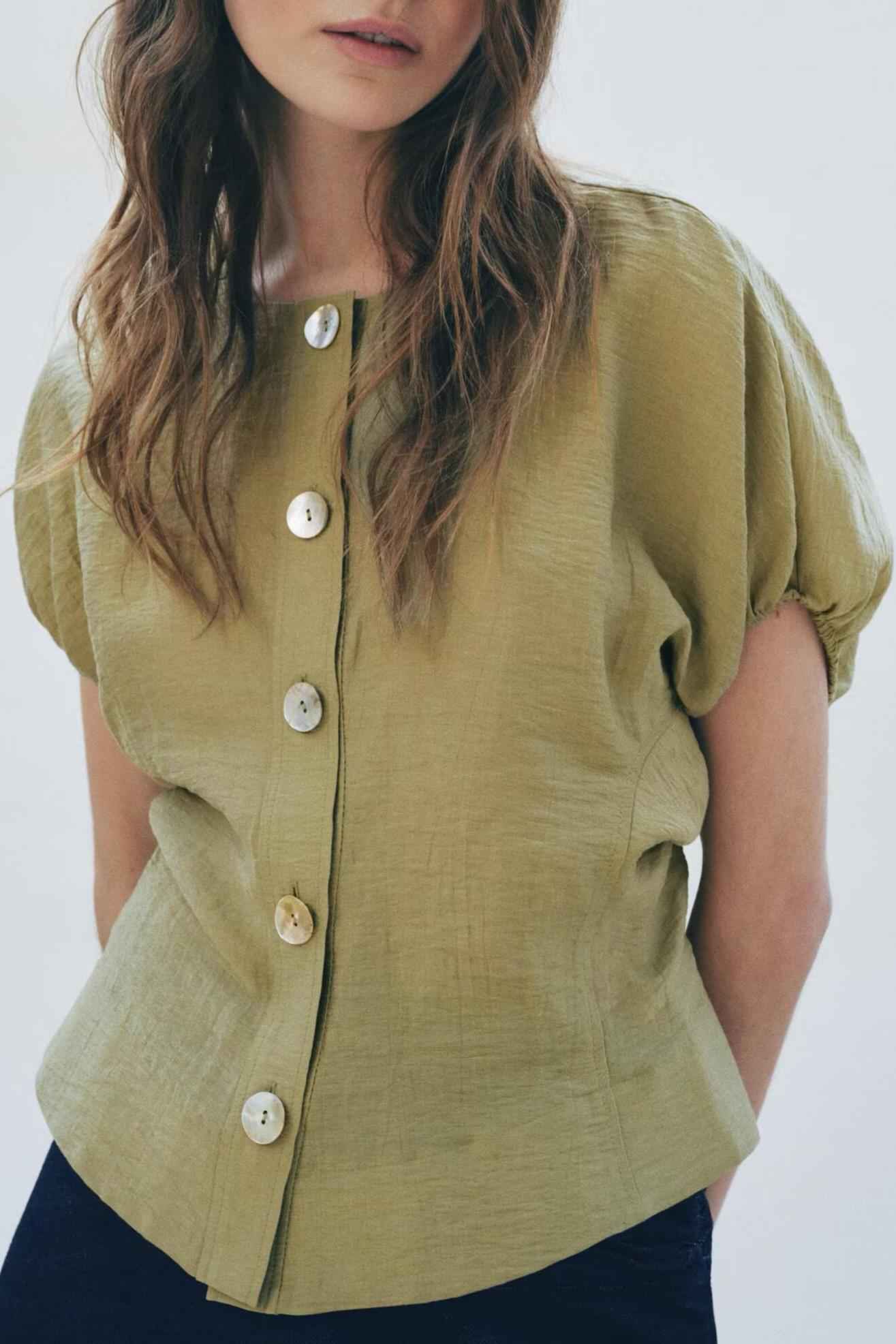 Linen Puff Sleeve Blouse