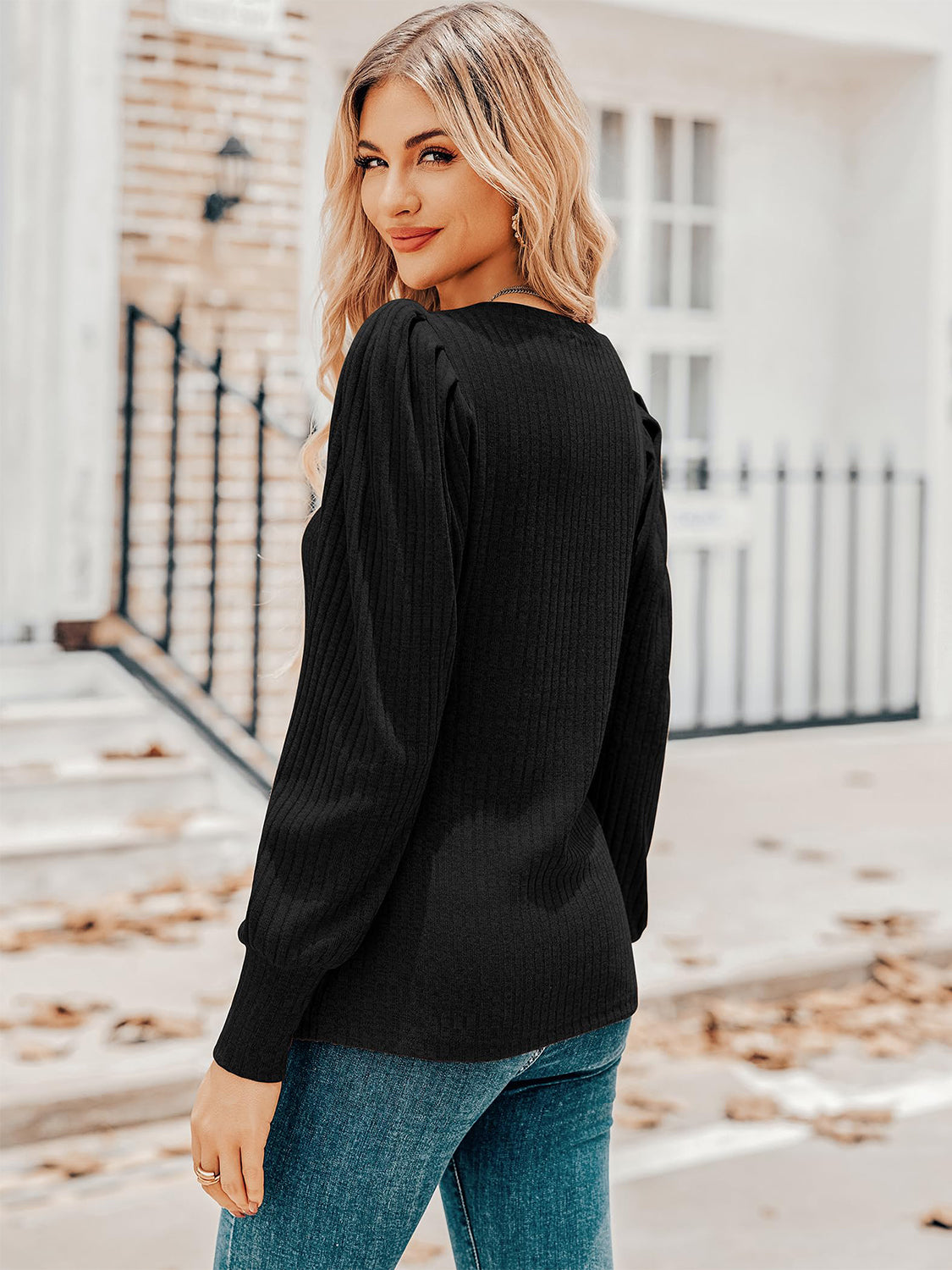 Ruched V-Neck Long Sleeve Top