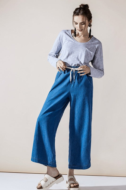 Denim Wide Leg Crop Pants with Dolphine Tail Hem