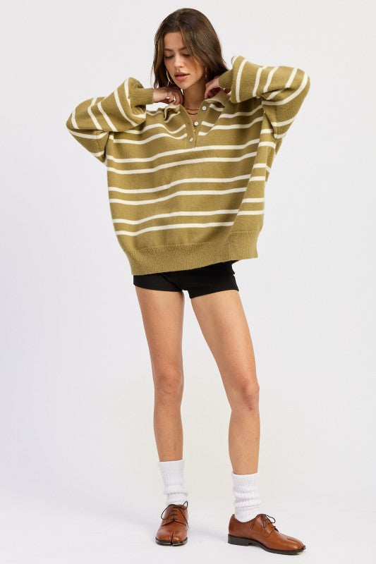 OVERSIZED STRIPE COLLAR SWEATER