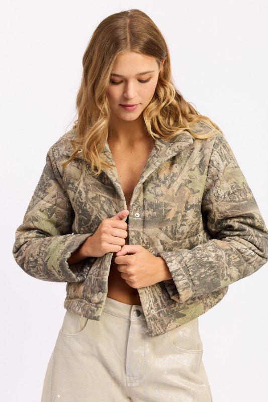 WOODLAND CAMO PUFFER JACKET