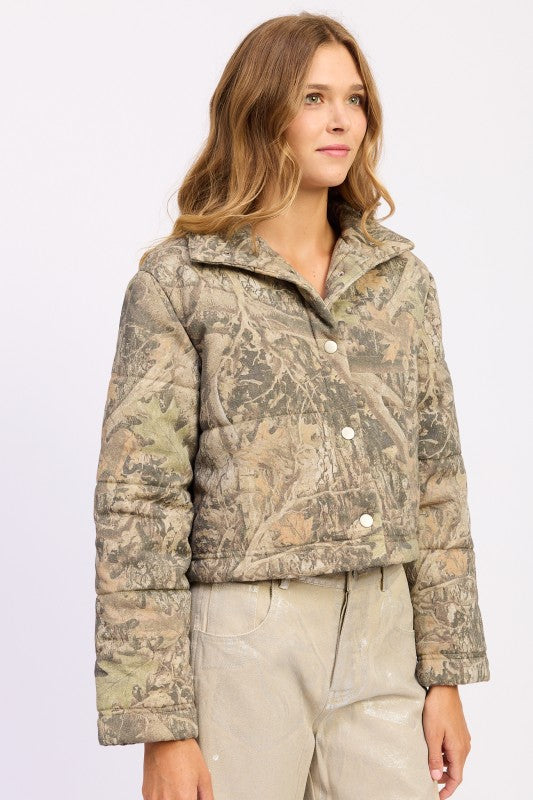 WOODLAND CAMO PUFFER JACKET