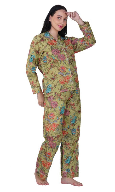 Jungle Majesty 3 Piece Peacock Pajama Set