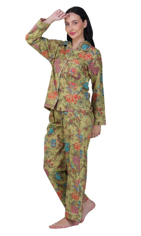 Jungle Majesty 3 Piece Peacock Pajama Set