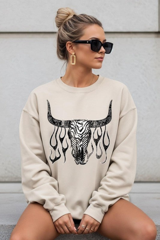 Western Bullskull Graphic Sweatshirt