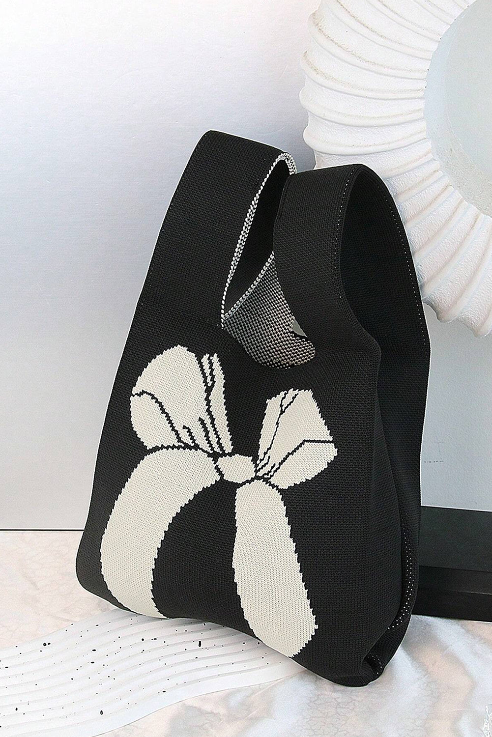 Black Colorblock Bowknot Pattern Knitted Hand Bag