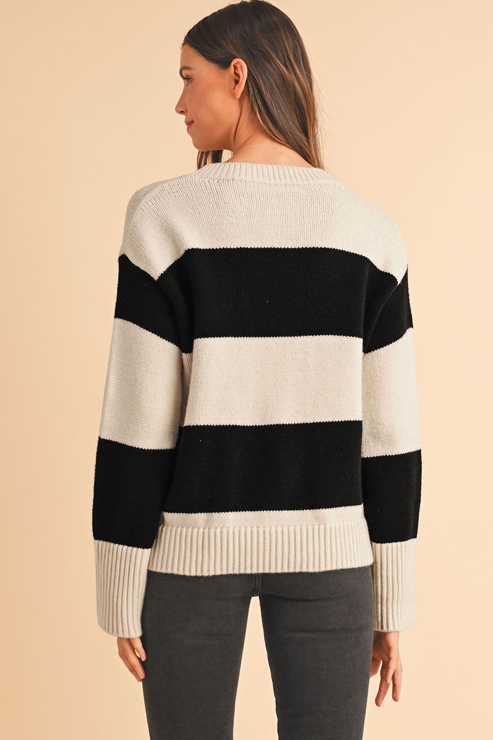 Jet Stream Colorblock Loose Pullover Sweater