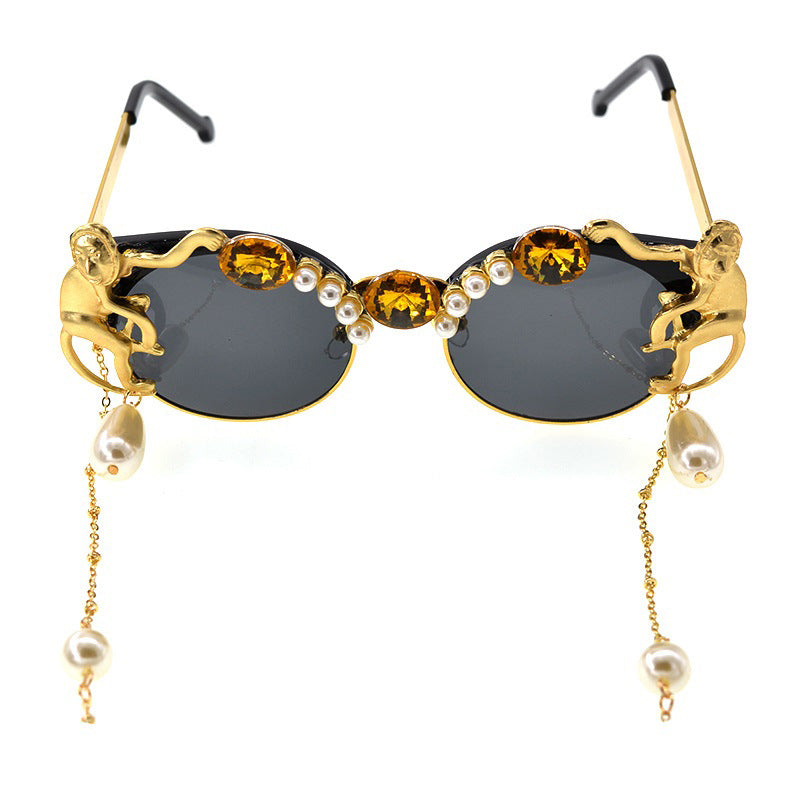 Cocoa Yacht Club Monkey Pearl Crystal Sunglasses