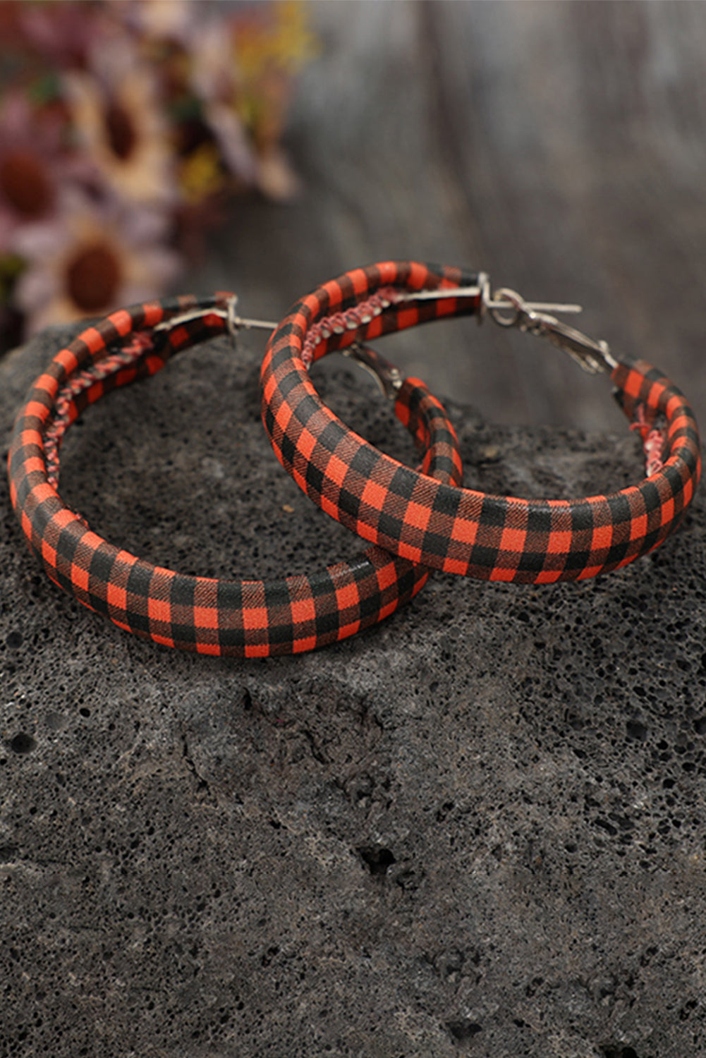 Red Dahlia Plaid Print PU Leather Hoop Earrings