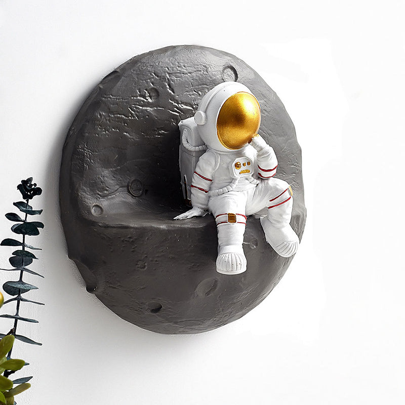 Cocoa Yacht Club Space Astronaut Wall Pendant