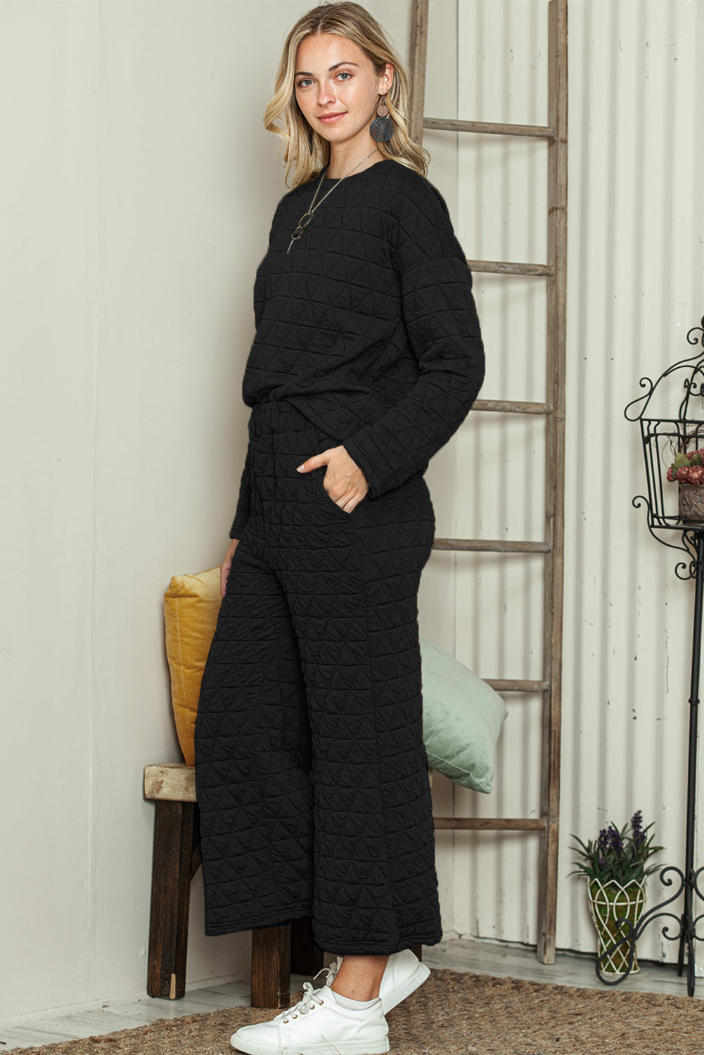 Green Solid Color Quilted Long Sleeve Top and Wide Leg Pants Set