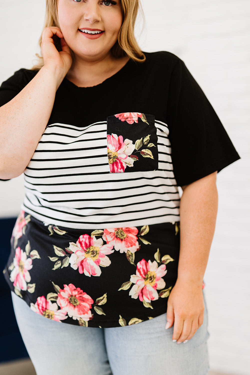 Black Stripe Floral Casual Splicing Block Plus Size Top