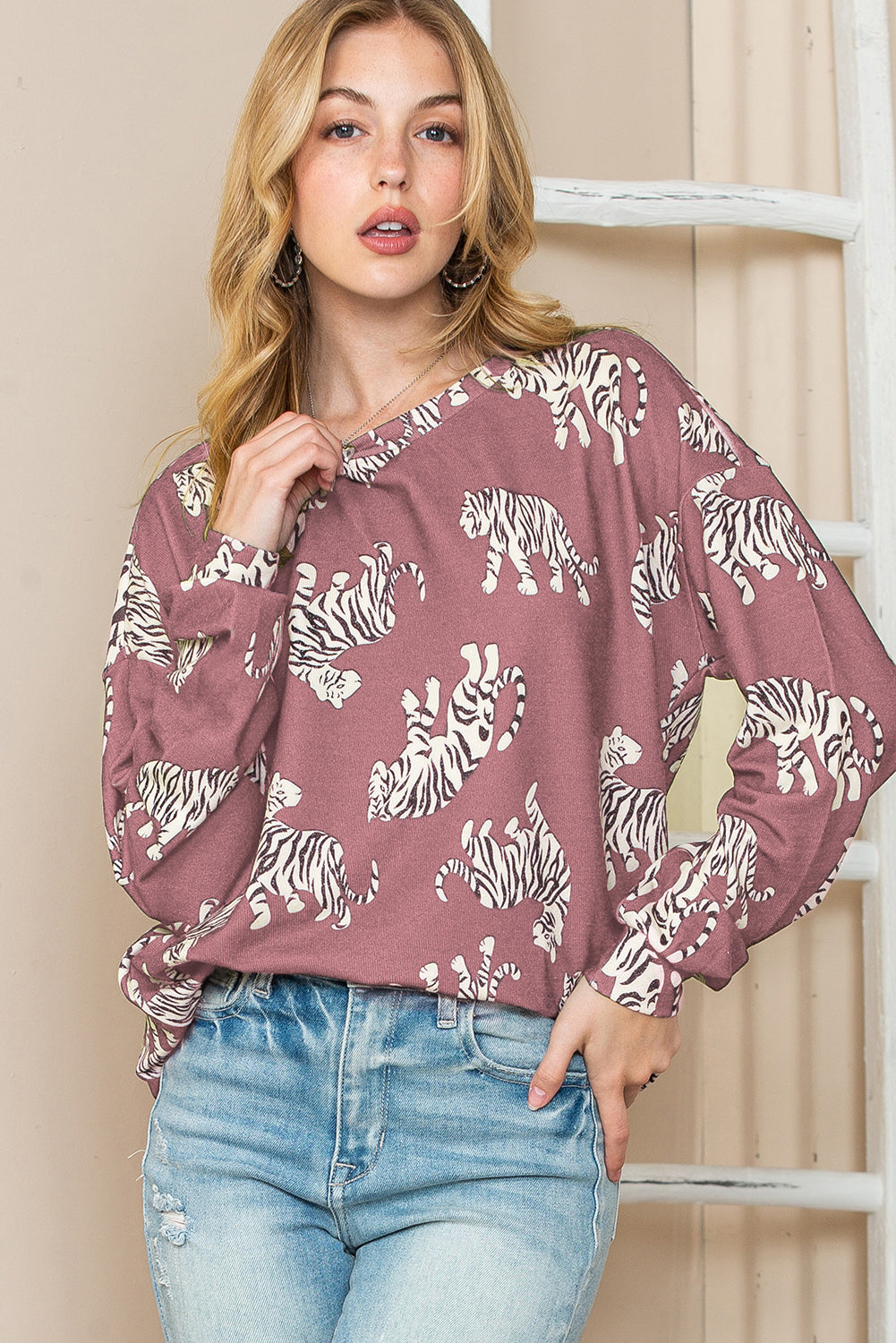 White Animal Print Drop Sleeve Pullover Sweatshirt