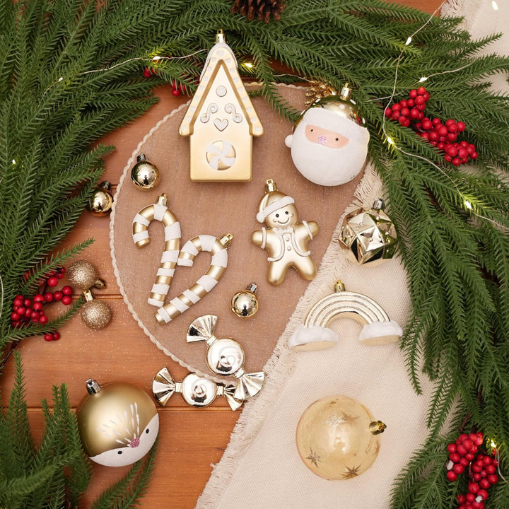 65pcs Christmas Balls Ornaments Set