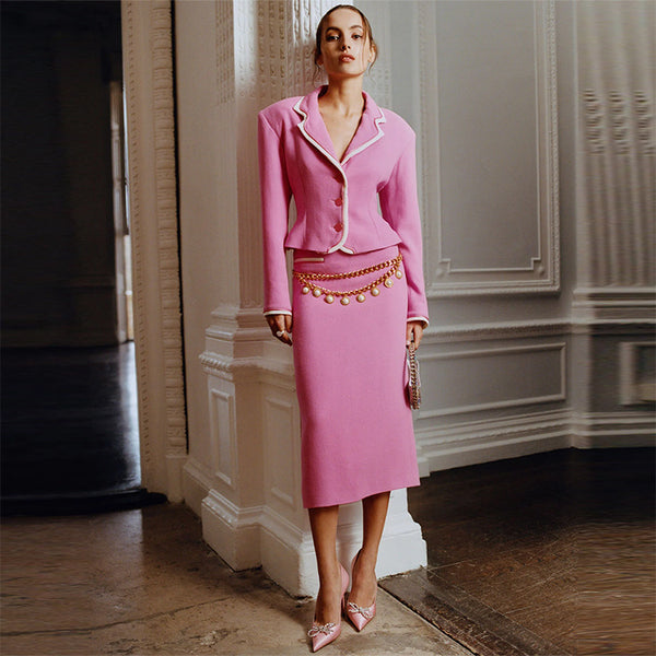 Star White Edge Contrast Skirt Suit