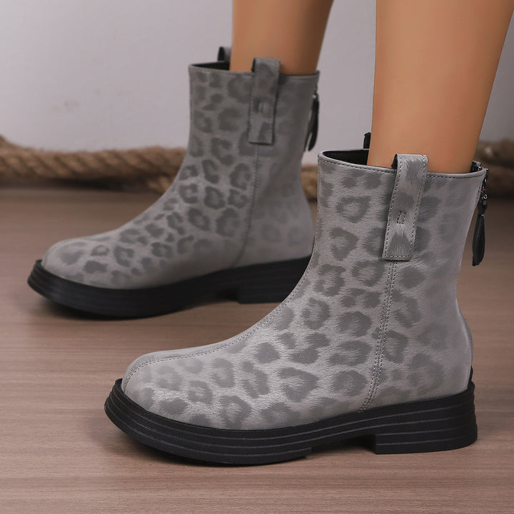 Silver Gray Leopard Print