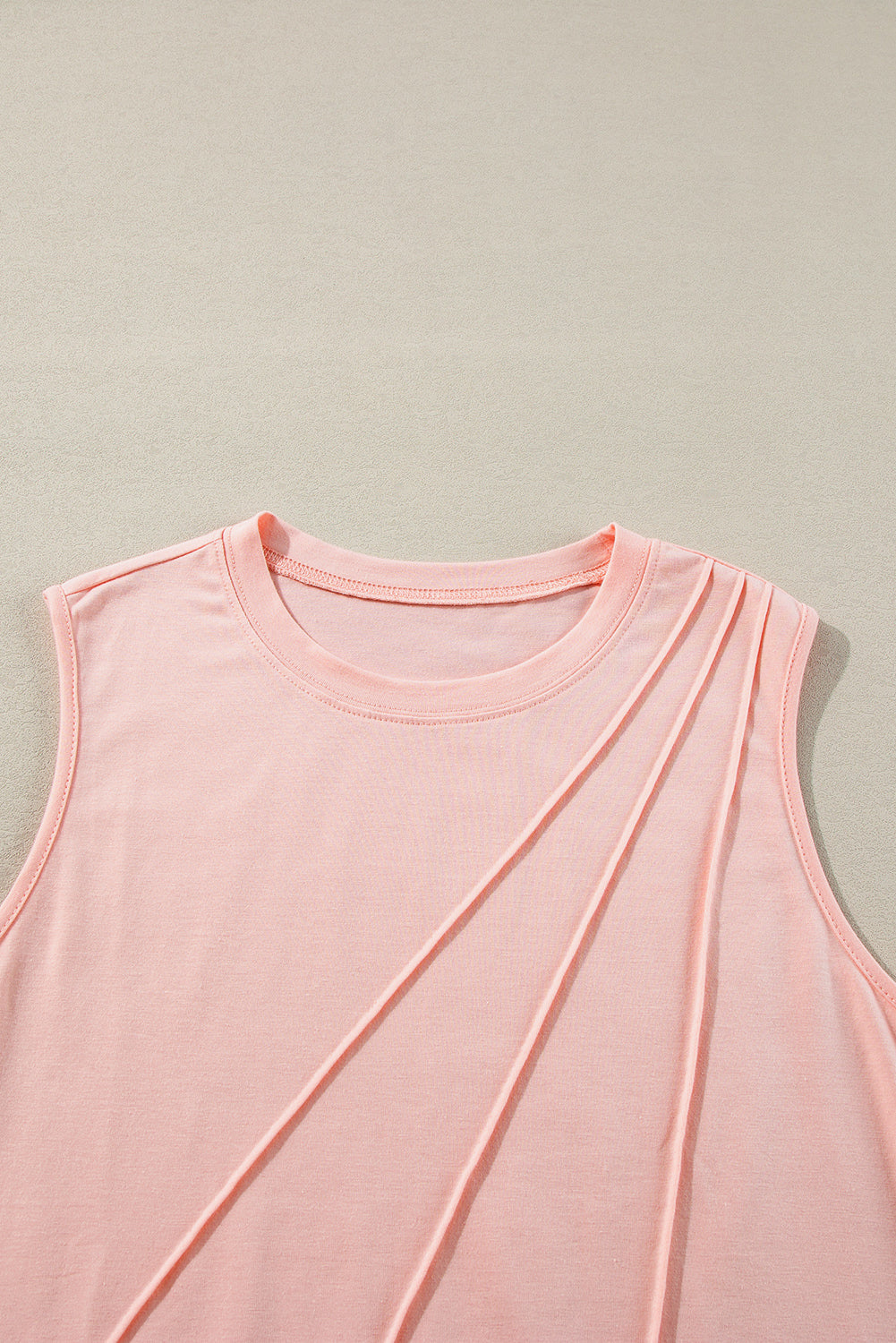 Light Pink Solid Color Crew Neck Pleated Sleeveless Top