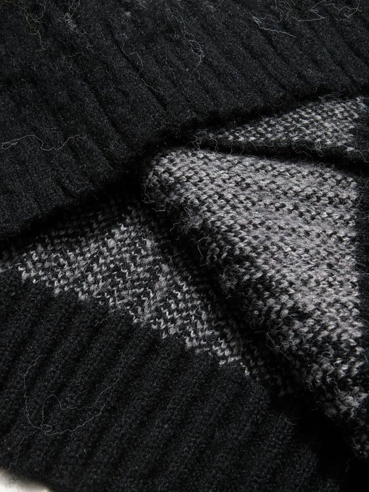 cc31c55320454799b7491a63cd72b5e9-Max-Origin