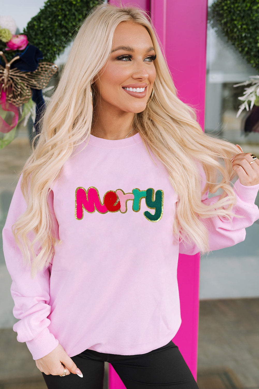 Pink Merry Christmas Round Neck Graphic Sweatshirt