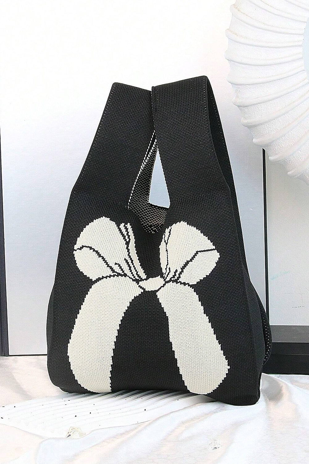 Black Colorblock Bowknot Pattern Knitted Hand Bag