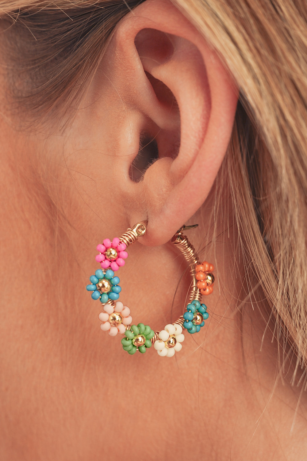 Pink Contrast Beaded Flowers Round Shape Dropping Earrings