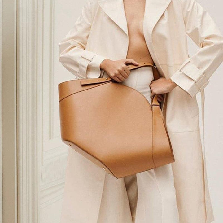 Retro Trend Solid Color Fan-Shaped Bag Cocoa Yacht Club