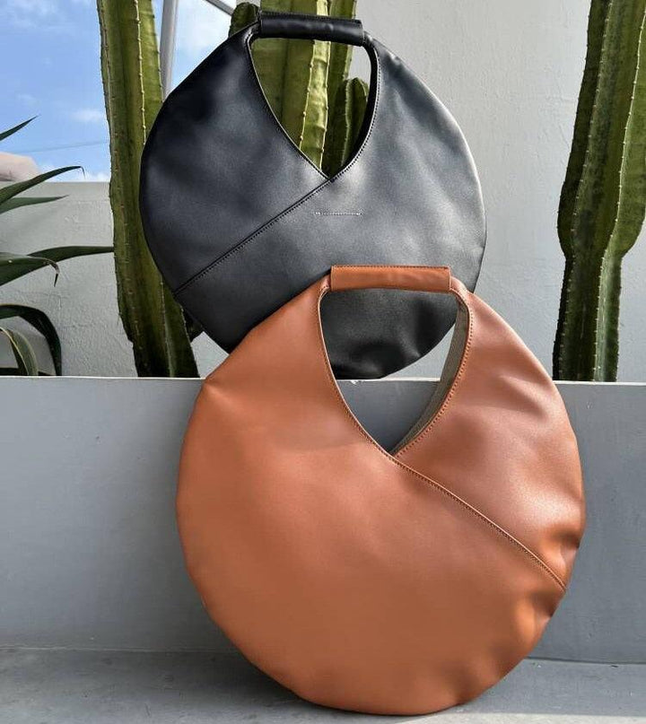 Simple Round Chic Handbag Cocoa Yacht Club